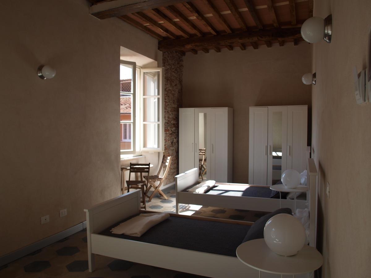 Ostello Palazzo Nizza Massa  Extérieur photo
